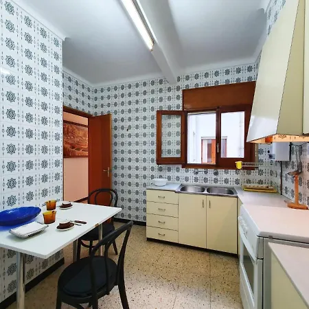 Apartament 6784 Piso *